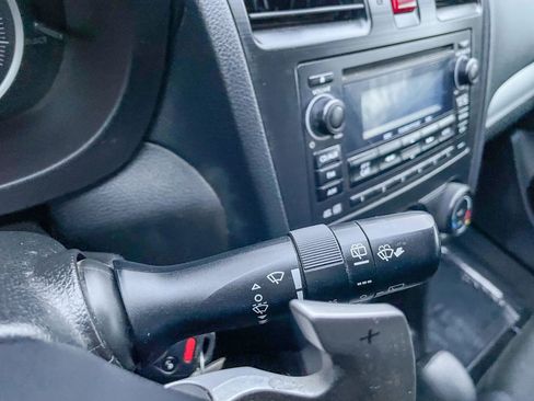 Used 2014 Subaru Crosstrek 2.0i Premium image 12