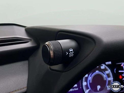 Used 2019 Lexus UX 250h w/ Premium Package image 29