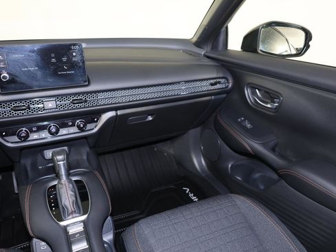 Used 2026 Honda HR-V Sport image 11