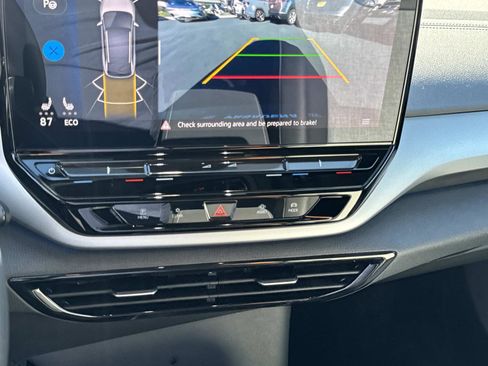 Certified 2024 Volkswagen ID.4 2WD image 21