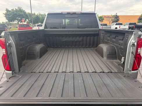 Used 2024 Chevrolet Silverado 1500 ZR2 AWD/4WD image 21