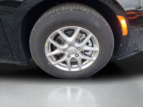 New 2026 Chrysler Pacifica Select FWD image 5