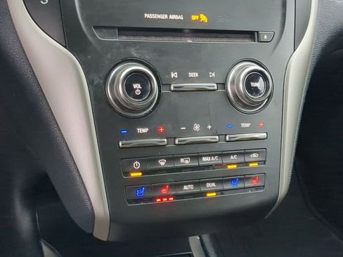 Used 2017 Lincoln MKC Reserve image 18