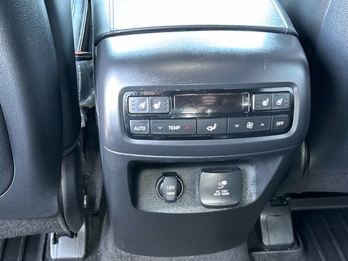 Used 2022 Hyundai Palisade Calligraphy w/ Cargo Package AWD/4WD image 14