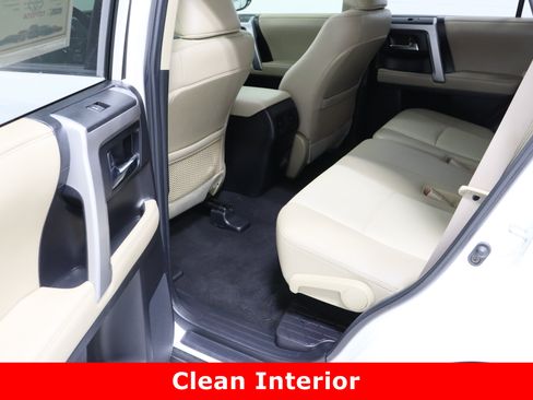 Used 2020 Toyota 4Runner SR5 Premium image 28