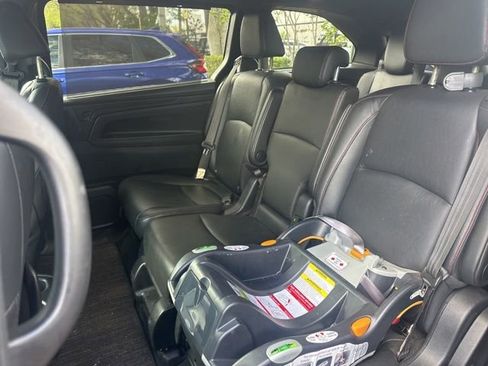 Certified 2024 Honda Odyssey Sport image 22