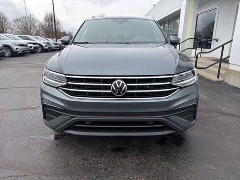 Used 2022 Volkswagen Tiguan SE image 8