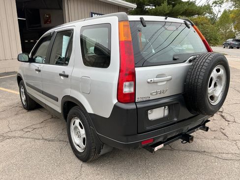 Used 2004 Honda CR-V LX image 5