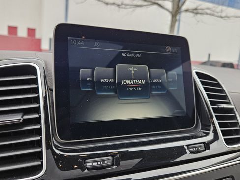 Used 2018 Mercedes-Benz GLE 43 AMG 4MATIC image 22