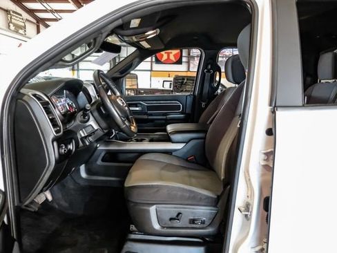 Used 2024 RAM 2500 Big Horn w/ Off Road Package image 6