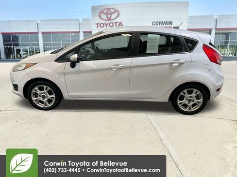 Used 2014 Ford Fiesta SE image 5