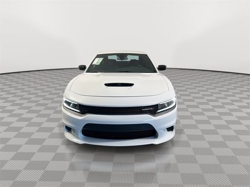 Used 2023 Dodge Charger GT image 3