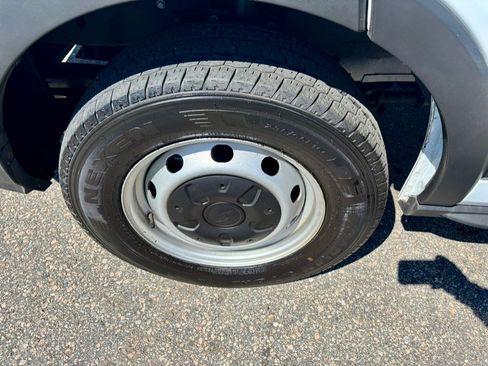 Used 2023 Ford Transit 250 Medium Roof image 34