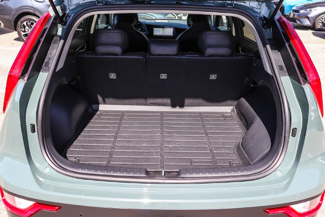 Certified 2025 Kia Niro EX FWD image 26