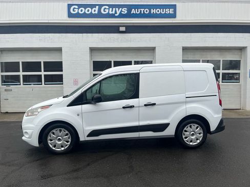 Used 2016 Ford Transit Connect XLT image 1