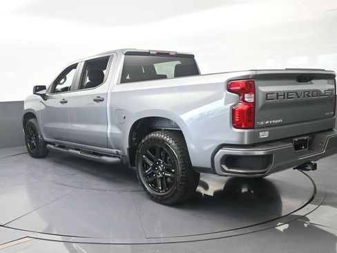 Used 2025 Chevrolet Silverado 1500 Custom w/ Turbomax Blackout Package RWD image 4