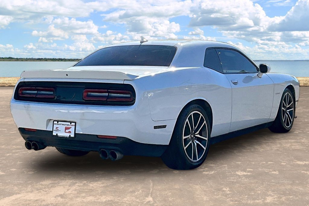 Used 2022 Dodge Challenger R/T w/ Plus Package RWD image 4