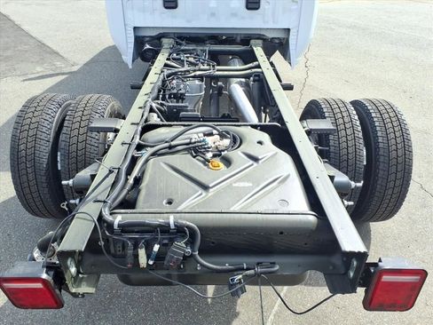 New 2025 Chevrolet Silverado 3500 W/T w/ WT Convenience Package AWD/4WD image 26