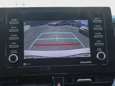 Certified 2022 Toyota Camry SE image 25