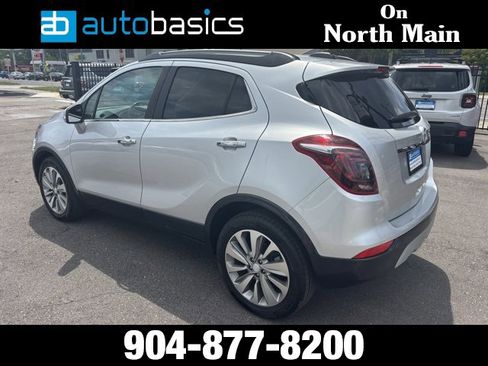 Used 2019 Buick Encore Preferred image 3