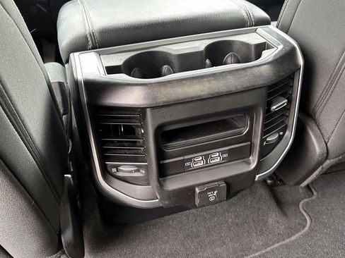 Used 2021 RAM 1500 Big Horn image 14