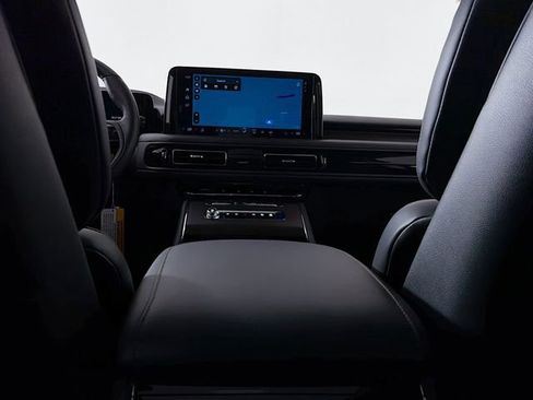 New 2026 Lincoln Aviator Reserve AWD/4WD image 28