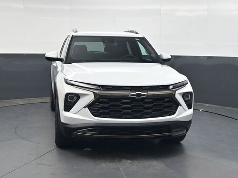 Used 2024 Chevrolet TrailBlazer ACTIV w/ Convenience Package AWD/4WD image 15