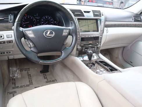Used 2007 Lexus LS 460 L RWD image 16