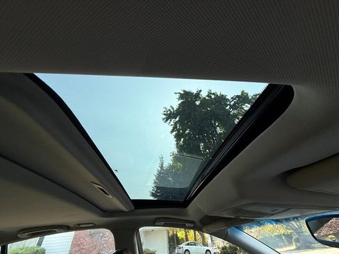 Used 2013 INFINITI G37 x w/ Premium Pkg image 20