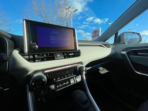 New 2025 Toyota RAV4 XLE image 7