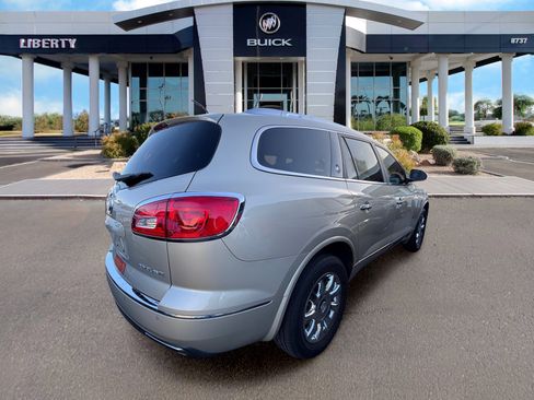 Used 2015 Buick Enclave Leather FWD image 2