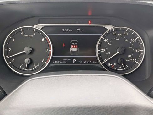 Used 2025 Nissan Rogue SV FWD image 22