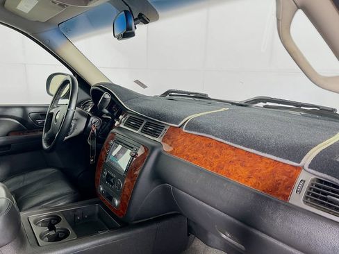 Used 2009 Chevrolet Silverado 1500 LTZ w/ Skid Plate Package image 16