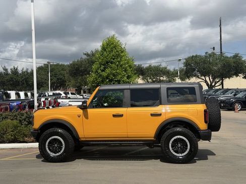 Used 2021 Ford Bronco Badlands AWD/4WD image 4
