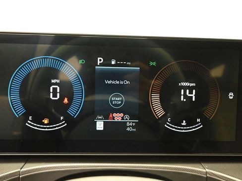 New 2026 Hyundai Santa Fe SE FWD image 18