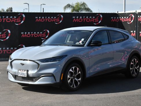 Used 2024 Ford Mustang Mach-E Select w/ Comfort Package Lite image 3