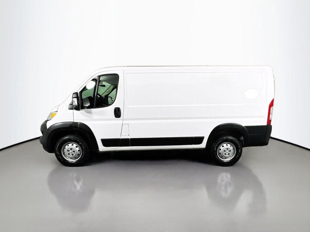Used 2023 RAM ProMaster 2500 FWD image 2