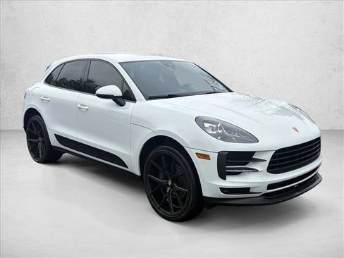 Used 2020 Porsche Macan image 5