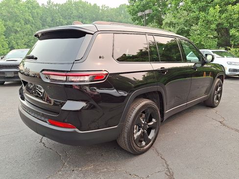 Certified 2021 Jeep Grand Cherokee L Laredo AWD/4WD image 6
