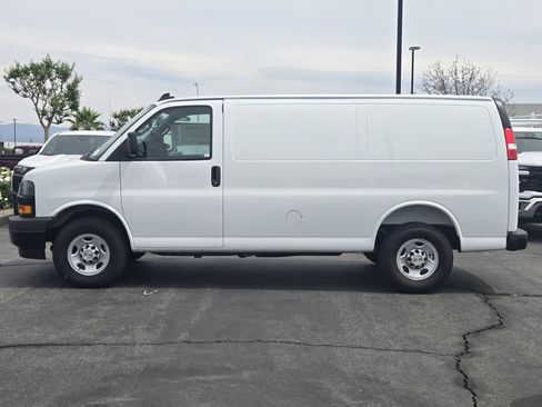 New 2025 Chevrolet Express 2500 w/ Driver Convenience Package image 5