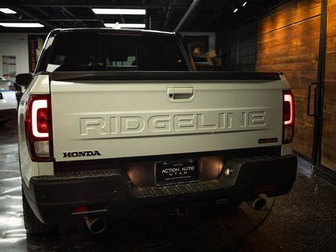 Used 2024 Honda Ridgeline TrailSport image 6