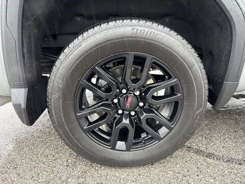 Used 2025 GMC Sierra 1500 Elevation AWD/4WD image 13