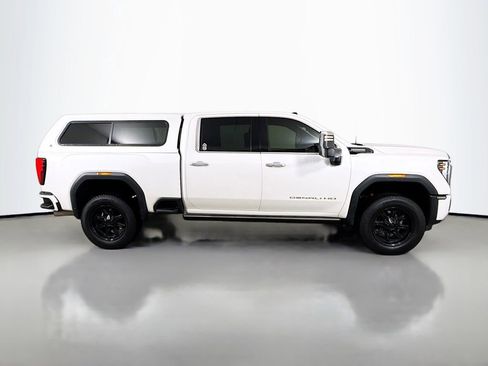 Used 2024 GMC Sierra 2500 Denali Ultimate w/ Max Trailering Package image 8