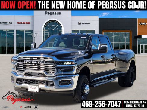 New 2026 RAM 3500 Tradesman AWD/4WD image 2