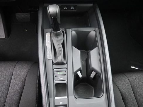 Used 2025 Honda Accord SE image 9