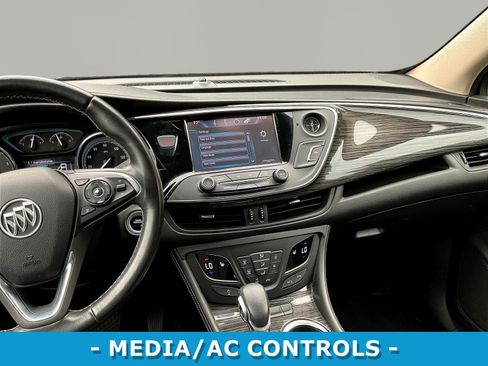 Used 2017 Buick Envision Essence FWD image 9