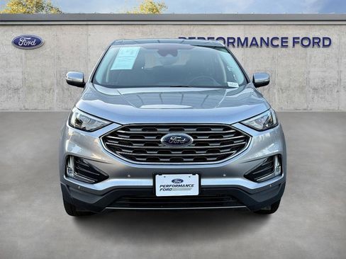 Certified 2022 Ford Edge Titanium image 3
