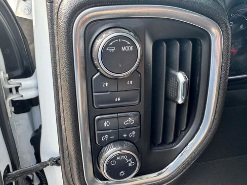 Used 2023 Chevrolet Silverado 2500 LT w/ Convenience Package image 24