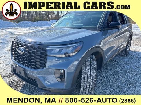 New 2026 Ford Explorer ST-Line w/ ST-Line Street Pack image 5