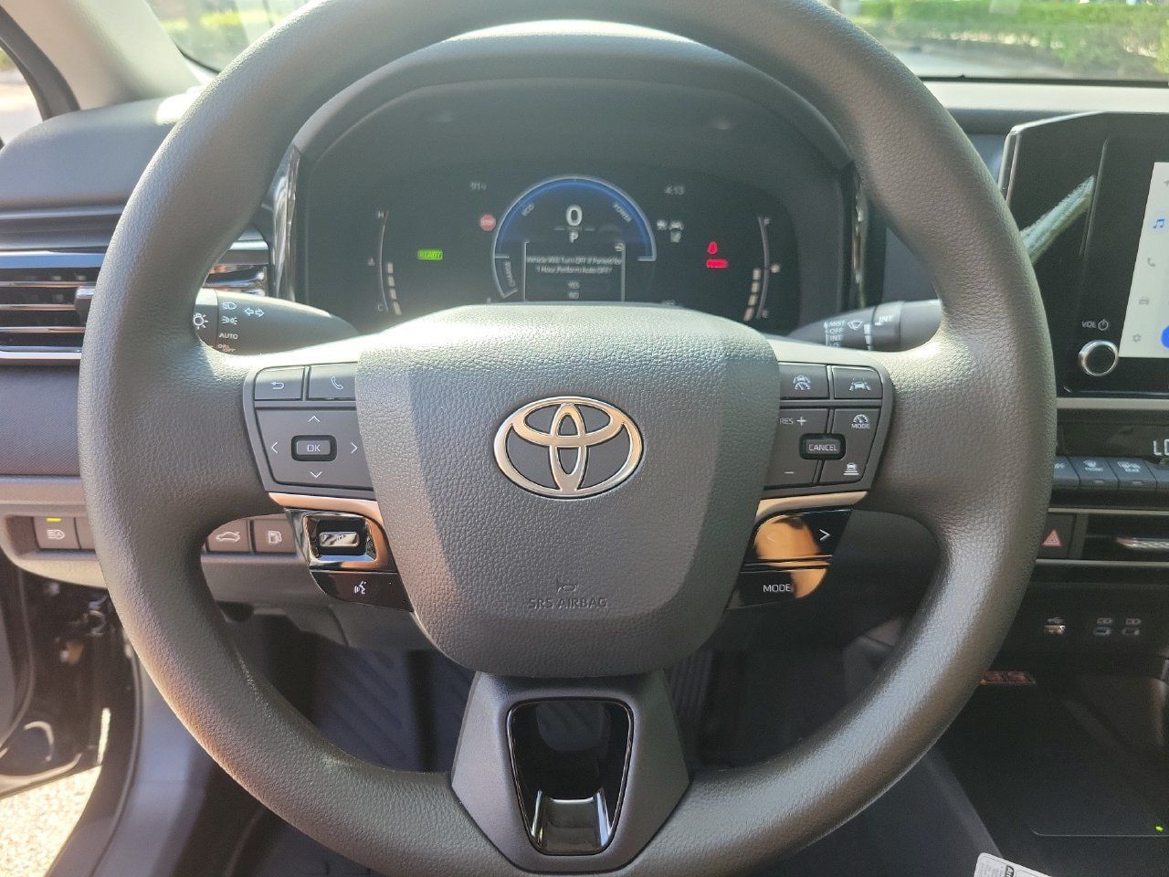 Used 2026 Toyota Camry LE FWD image 19